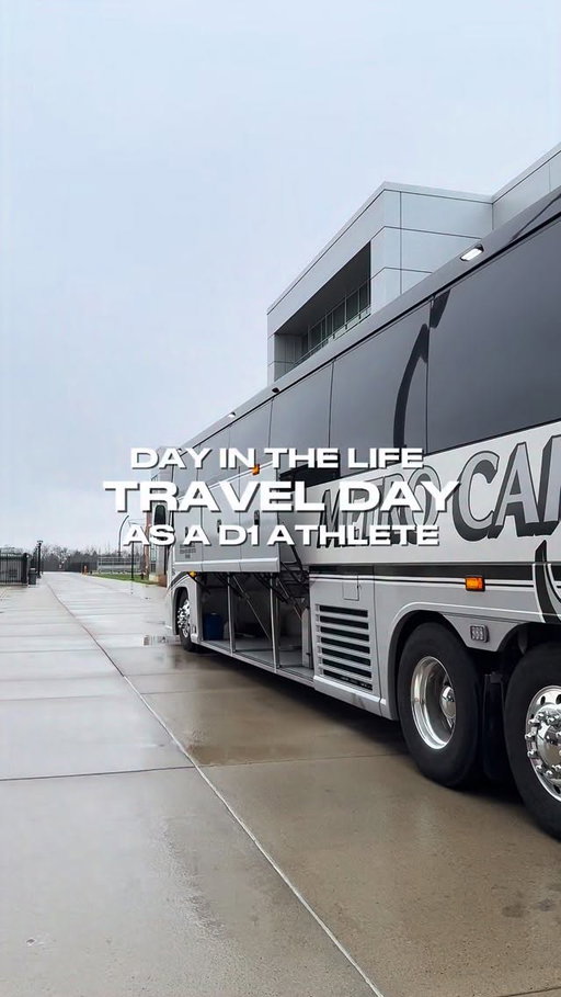 Travel day in the life -> Penn State 
-
-
-
-
#d1athlete #dayinthelife #travel
@drizzilicious