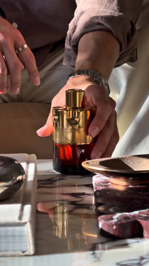 ad Ready for the day into the evening with the new @azzaro_parfums Forever Wanted Absolu with 24 hours of intensity.

Available at @theperfumeshop 

#AzzaroForeverWanted #fragrance