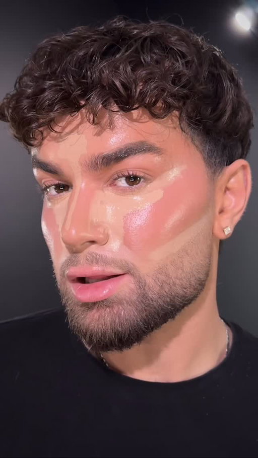 GIRL IF YOU’RE NOT DOING THIS… we need to talk 😃

@charlottetilbury beautiful skin cream bronzer 
@hudabeauty liquid blush “latte” and “cotton candy”
@fentybeauty powder bronzer “private island”
@hudabeauty blush pallet and easy bake loose setting powder

#makeup #makeupartist #beauty #beautyhacks #makeuptutorial