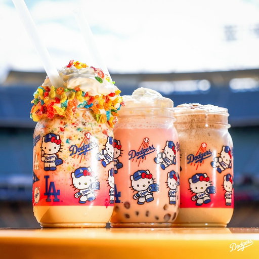 Spectacular, give me 14 of them right now. 😍 Make sure to get these new souvenir cups and bucket tonight for Hello Kitty Night!