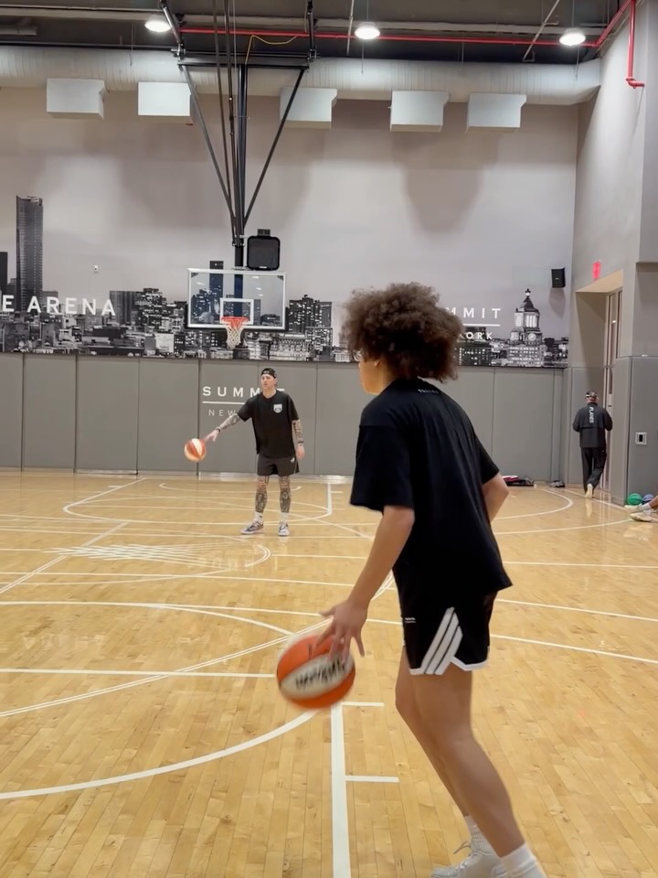 #2 pick in the WNBA Draft!!! @_oliviamiles_ ‼️🏁🏁🏁 CONGRATS!! You have a bright future and great work this morning! 🫡💯🏁🏁🏁