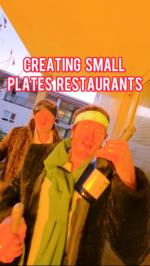 FLASH WARNING ‼️

Pigs in croquettes are bloody good tho

📹 @hamstandup 

#smallplates #foodie #funny #britishhumour #posh