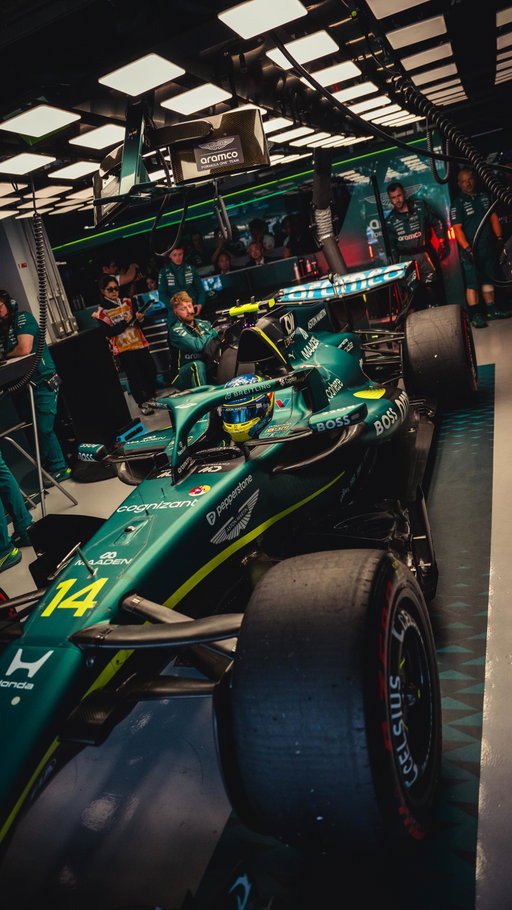 Garage atmospherics.