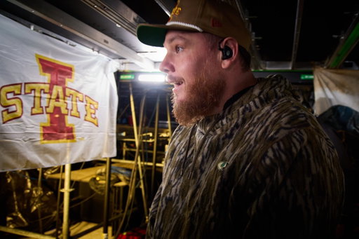 Ames, IA 🌪️ @lukecombs 

Photos: @davidbergman