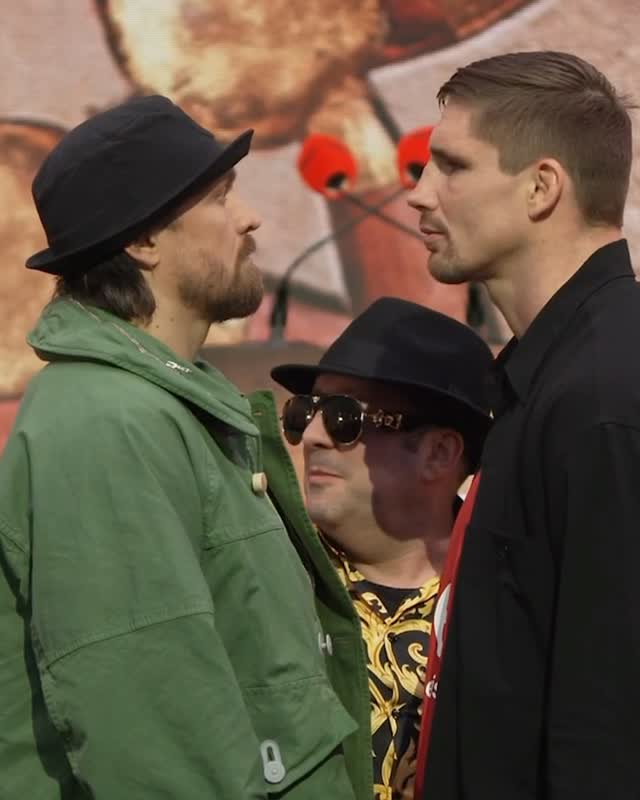 THE FIRST FACE-OFF 👀

@usykaa vs @ricoverhoeven 

🔰 WBC World Heavyweight Title

Pyramids of Giza | May 23 | @DAZNBoxing