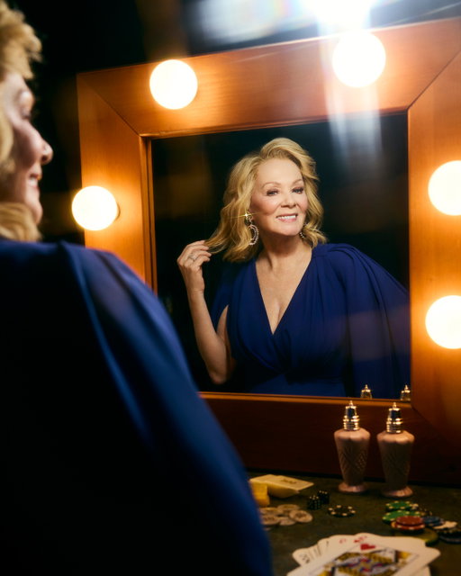 The Cast of @hacks photographed by @samidrasin for @variety

@realjeansmart
HMU @keith_sayer
Styling @micahmarcus

@hannaheinbinder
Makeup @mollygreenwald
Hair @jerrodrobertshair
Styling @sweetbabyjamie

Thanks to @jenniferdorn 

#hacks
#jeansmart
#hannaheinbinder