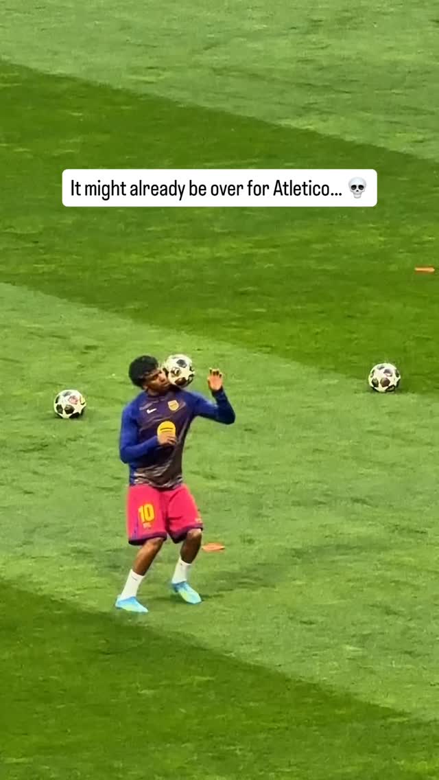 Lamine Yamal be so chill at 18 ahead of the biggest game this season… 🤯

#barcelona #atleticomadrid #championsleague #ucl #laliga