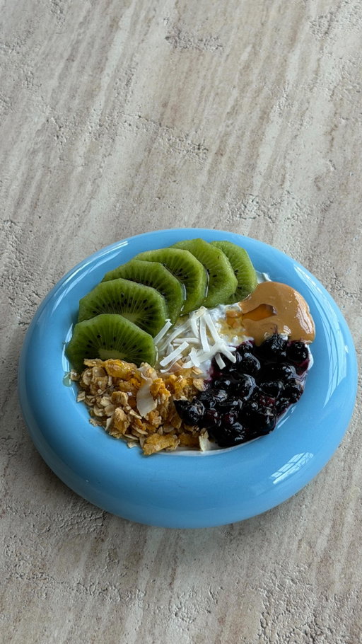 🙂‍↔️🥝🥥🥣💛🌸