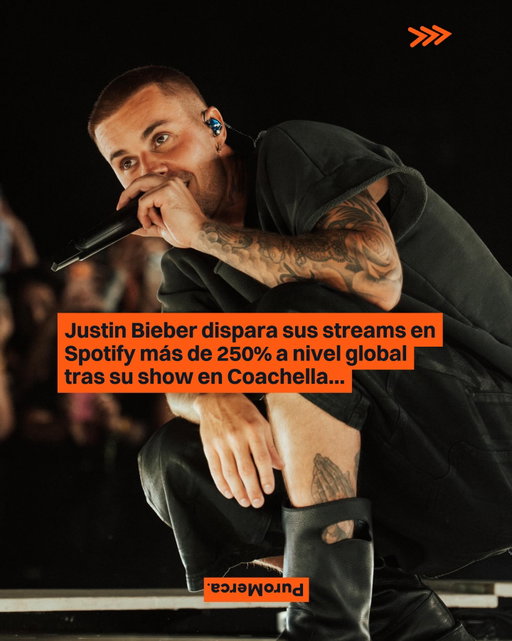 Upsss nosotros también ayudamos a subir esos streams de Justin… 👀🎧🤭

El regreso de Justin Bieber al escenario con Coachella se convirtió en uno de los momentos más comentados del festival, tanto en el escenario como en lo que generó después en digital. 🎤🎡

Aquí lo interesanteee es que el impacto se vio directo en Spotify, donde sus streams subieron más de +250% a nivel global esa misma noche, confirmando cómo una presentación puede mover la conversación y el consumo en tiempo real. 🎙️🌵

Su show apostó por un formato más relajado, con el momento más comentado donde interactuaba con su música desde YouTube, repasando sus icónicas canciones viejitas mientras conectaba de forma más cercana con el público. 💻💜

Esa dinámica activó algo clave en la audiencia… El reencuentro con sus canciones más viejitas, que fueron las que realmente despegaron en reproducciones tras el show. 🎶💿

Entre los picos más fuertes destacan ‘U Smile’ con +600%, ‘One Love’ con +550%, ‘Favorite Girl’ con +310% y ‘Never Say Never’ con +320%, reflejando el peso que sigue teniendo esa etapa en su carrera. 🤝📀

Lo que hizo Justin en Coachella fue conectar con una etapa más introspectiva, logrando enganchar a fans que buscaban justo ese tipo de momento. ¿Crees que este boom de reproducciones siga para el segundo fin de semana de Coachella? 🕺🎥

📸 & 📹: @Coachella

#PuroMerca 🧡