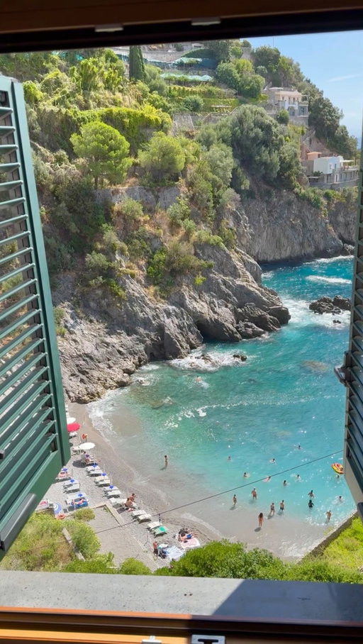 Waking up anywhere but Italy just feels off lately

🔗Link in bio to start planning your Euro Summer getaway