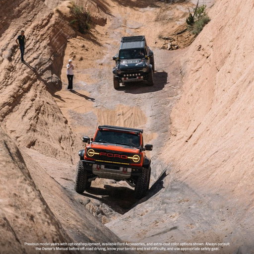 Holding the line up Hell’s Gate: a feat for the intrepid few. 

One of the toughest stretches in Hell’s Revenge, Utah – it’s slickrock all the way to top with inclines up to nearly 45 degrees. 

Done it? Drop the story ⬇️

📸: @johnhong_liu