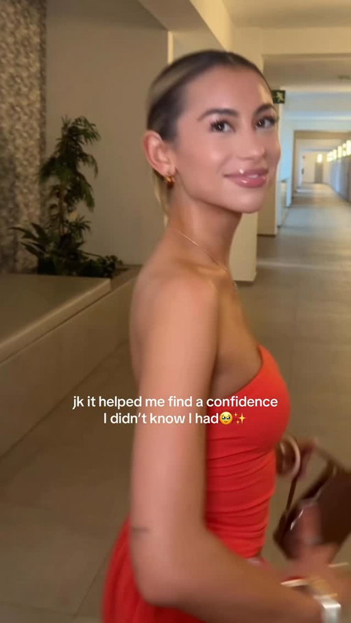 you can literally see how much my whole vibe has changed 😭💜 
I trust @jeannieinjects with my face for a reason! her work is so subtle, so natural, and never overdone.
Facial balancing isn’t about changing your face, it’s about creating harmony so everything just works.

The confidence shift is the real result.

-
#shocking #dallasinjector #dallascontentcreator #facialbalancing #glowup