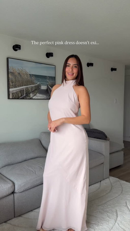 Yes, it does 💕

This is from @azaziebridal @azazieofficial and it’s perfect for any weeding, for bridesmaids and any fancy event to add soft girl vibes ✨

#weddingdresses #bridesmaidsdresses #weddingguestdresses #elegantdresses #fashioninspo