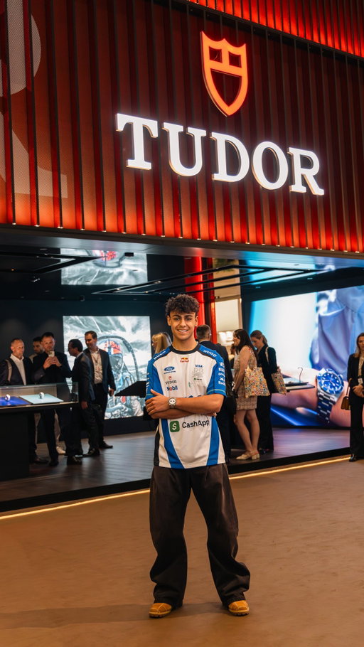 Day 2 at Watches and Wonders Geneva with TUDOR. A closer look at the latest releases, with a special appearance from Visa Cash App RB driver Arvid Lindblad, bringing the world of motorsport into the booth. 

Stay tuned as we continue the coverage.

#TUDOR #BornToDare #OfficialTudorRetailer #RaffiJewellers #WatchesAndWonders WWG2026 TudorWatches