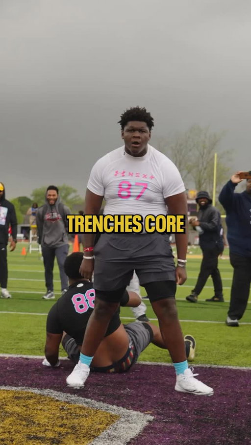 Not everyone built for the trenches 😤 Is this how it’s supposed to be??@uafootball #UANext