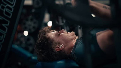 I dream 

Code pdinbo @intrepid.athletic | @prozis 

.

.

.

.

#gym #cinematicgym #explore #explorepage #cinematography