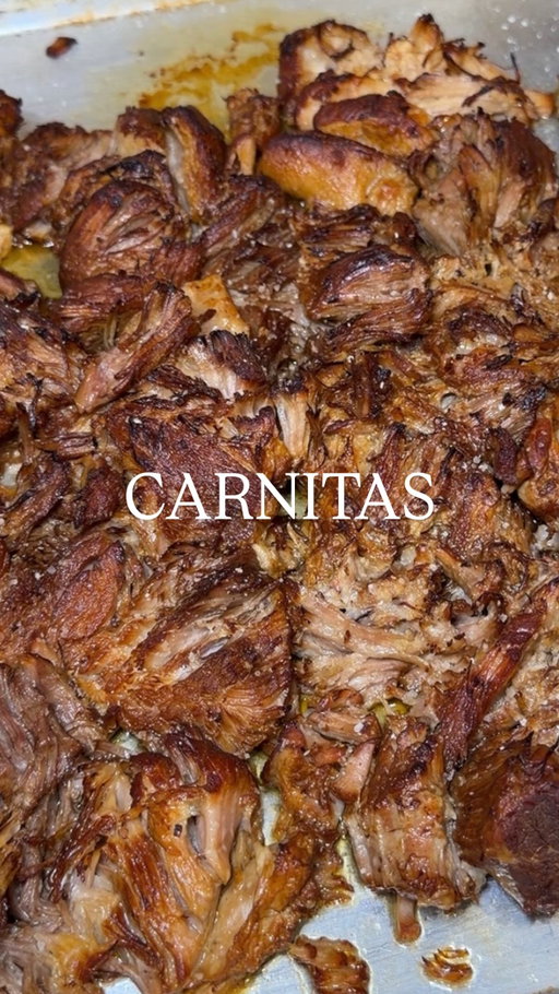 #ad #cholulapartner Carnitas Tacos 🌮🇲🇽 recipe ⬇️

4 lbs pork shoulder chunks 
1 @cholulahotsauce carnitas seasoning packet
1 & 1/2 pork lard
1 Mexican coke bottle
2 bay leaves

@cholulahotsauce Cilantro Lime Cremosa & Chili Crisp

#carnitas #tacos #pork