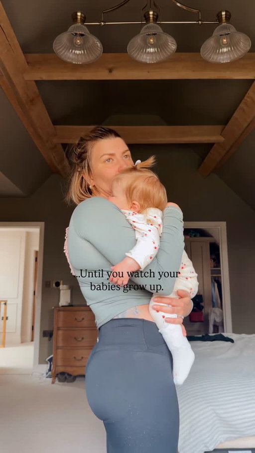 It’s felt like I’ve literally blinked, and I have a whole little girl not a teeny tiny newborn 😭🤍