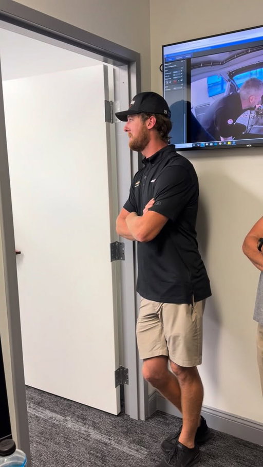 Kansas prep with the kids….. @jesselovejr @garrett_1320video @ls__george #dfd #putemonthedash #nascar