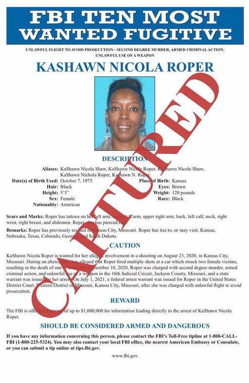 🚨Breaking Yesterday's addition to the FBI’s Ten Most Wanted Fugitives list out of @fbikansascity was captured this morning in High Springs, Florida.

KaShawn Nicola Roper was taken into custody by @fbijacksonville, and partners at High Springs PD, Gainesville PD, Alachua County Sheriff's office, and the U.S. Marshals Service.