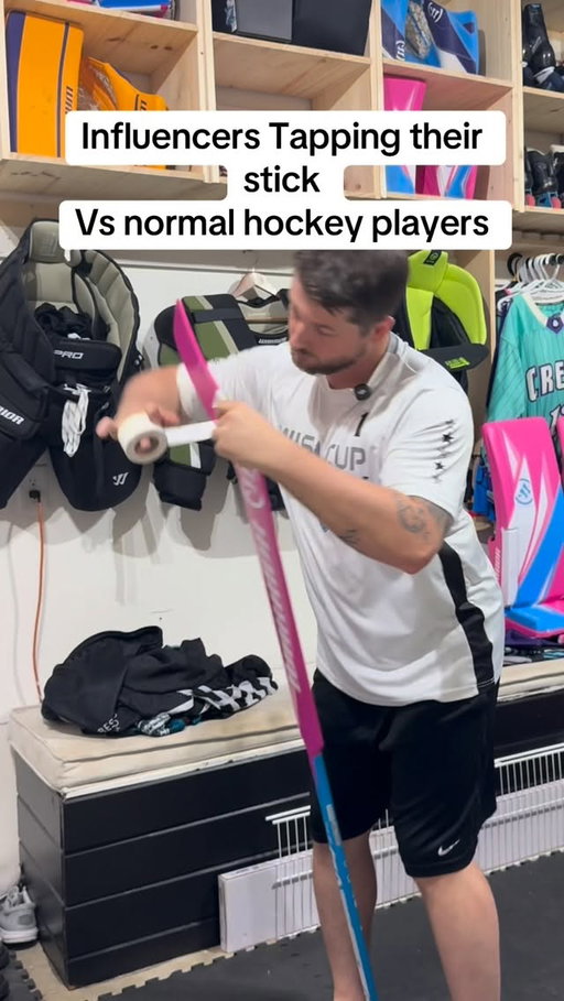 How influencers tape their hockey sticks vs normal hockey players!
-
#hockeyplayer #hockeytape #hockey
