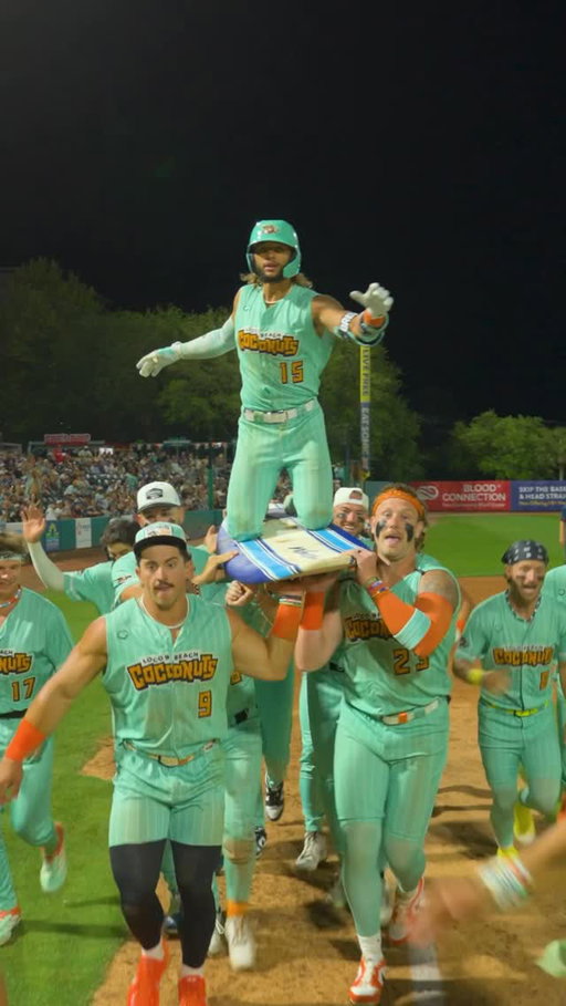 Rennley’s dad absolutely rakes. 

#locobeachcoconuts #baseball #homerun #celebration #collegebaseball