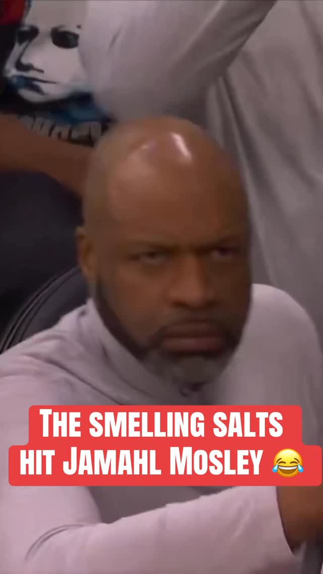 Jamahl Mosley got hit HARD by those salts 😂

#NBA | #Basketball | #Sports | #Magic