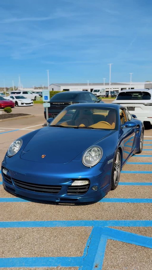 Our 997 911 Turbo just received a touch up on the wheels and a paint correction! How do you think it looks?#porschechallenge26 

#porsche #porsche911 #997turbo #gt3rs
