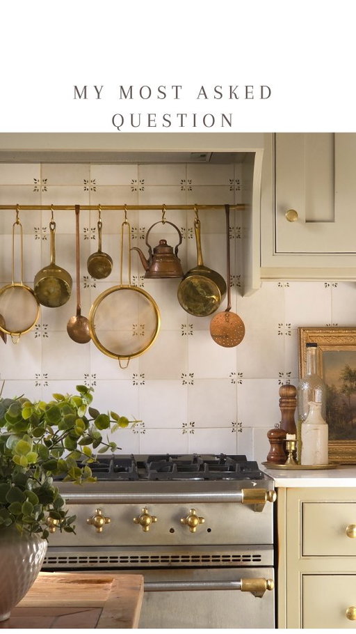 So many of you asked me what paint I used to add this detail to our kitchen tiles and what I used to seal them afterwards 🥰

I painted the tiles with a paint specifically designed for kitchen tiles and then doubled down on the sealer for good measure. Although the protection spray did amazing job it was difficult to ensure an even coverage (the spray is completely clear so it's hard to tell if you miss a spot 😅). As a result I followed the spray with a coat of clear varnish just over the hand painted detail. 

If you'd like a link to any of the products I used just let me know in the comments below 🥰

#cottagekitchen #DIY #countrykitchen #paintedtiles #diyhome