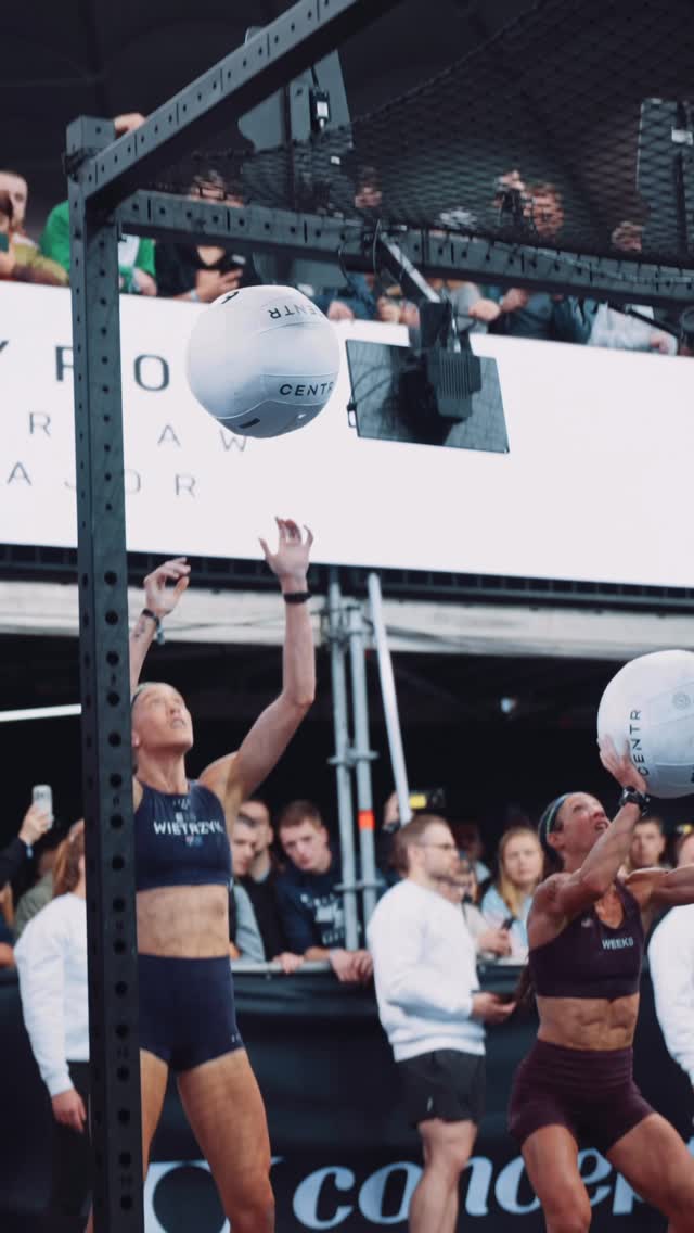 JOANNA WIETRYZK | FIRST PLACE.

00:54:25 | NEW WORLD RECORD
A GRAND SLAM. 
FOUR FOR FOUR.

She’s Unstoppable.