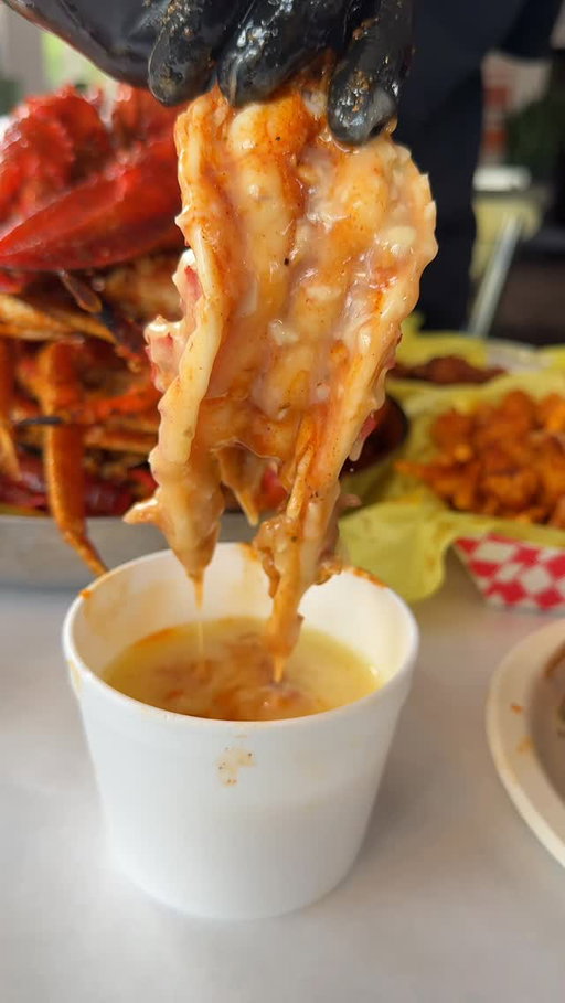 Seafood boil hit differently. Where is your favorite seafood boil spot 🤤👇🏻?