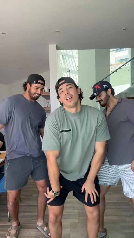 😂🇧🇷 #baile #reels #hermanos #brazil #xibibrothers
