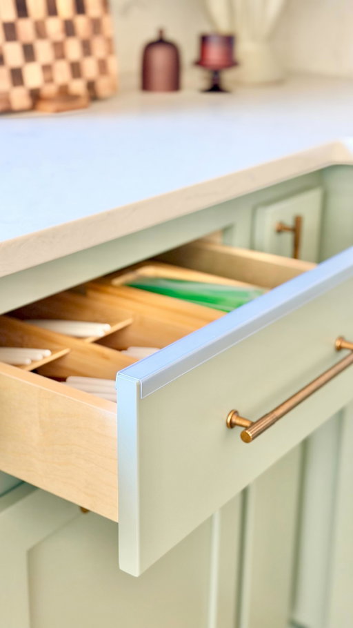 Smart, subtle home hack👀

These slide right on in seconds and protect the edges from everyday wear!

🛍️Comment “HOME” to get a DM or head to our Amazon Storefront “Home Gadgets” folder to shop. Xx

#founditonamazon #amazonhome #homefinds cabinet edge guards, protect kitchen cabinets, home upgrade ideas, simple home fixes, everyday home essentials, amazon essentials