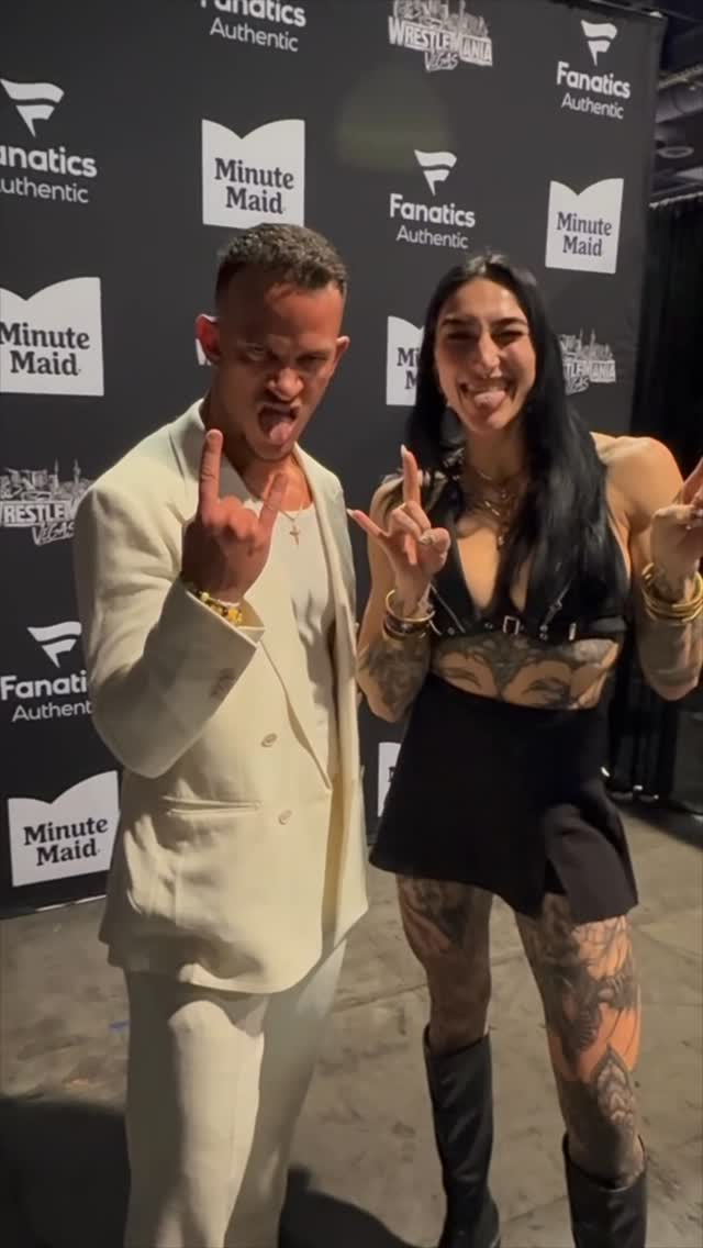 ABSOLUTE MAMI 😎 

#WrestleMania | #WWEWorld