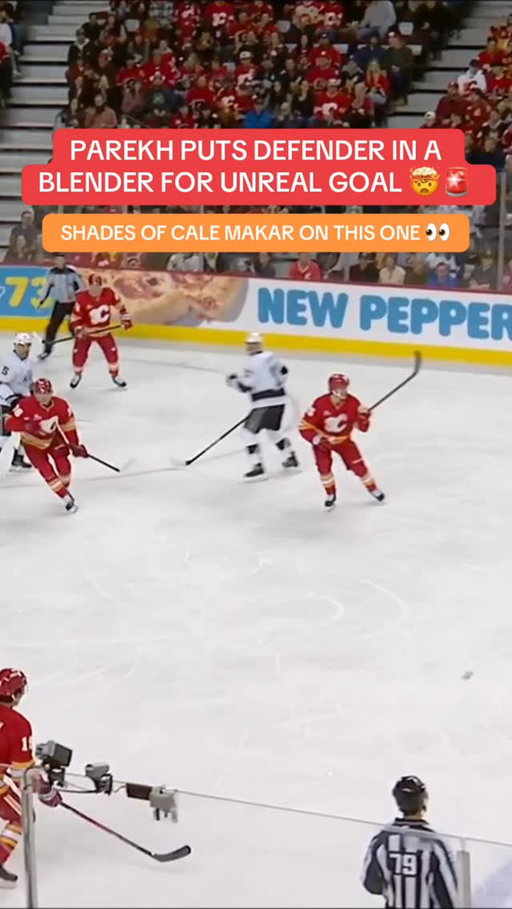Take a BOW Zayne Parekh after the skating and shot on this one 🤯

#NHL #Hockey #CalgaryFlames #ZayneParekh #CaleMakar