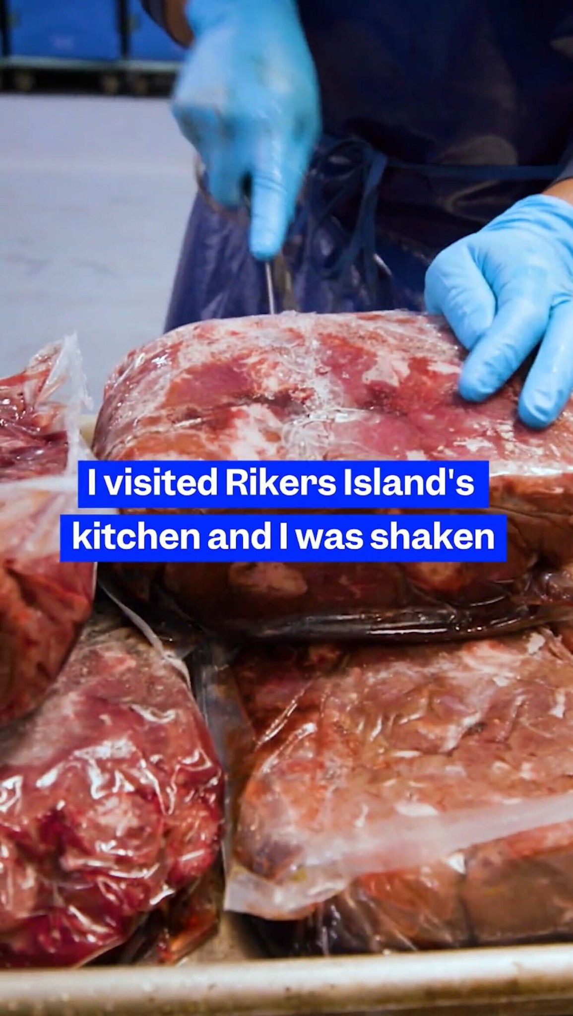 Here's what it's like to visit the Rikers Island #kitchen in NYC. #RikersIsland #prison #crime #NYC 

Take a closer look inside the kitchen of New York City's infamous jail at the link in our bio.