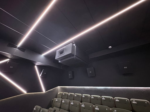 A cultural landmark returns—powered by RGB pure laser. 

@odeon_multicines has reopened the historic Cine Productor in Albacete as Odeon Productor, a redesigned four-screen cinema equipped with four Christie CineLife CP2309-RGB projectors. Integration was completed by long-standing Odeon partner Equipo de Cine, helping bring modern exhibition standards to a venue with nearly a century of cinema heritage.

Photo credit: Odeon Multicines

#CinemaTech #CinemaProjection