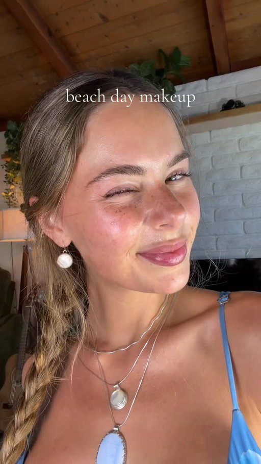 Big @supergoop fan for summer 
-
-
-
-
@narsissist @sacheubeauty 
-
#grwm#glowymakeup#beachmakeup#nomakeupmakeup#dewyskin