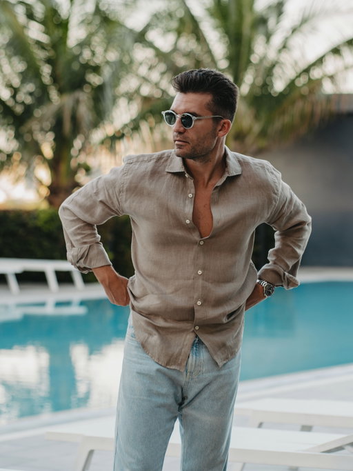 JETZT ONLINE: die @frederics.germany Leinen Kollektion 🔥 | Werbung | mehr Hemdenfarben denn je, mehr Hosen und auch mehr Shorts! Jetzt auf www.fredericsgermany.com 

🎥 by @nelelocito