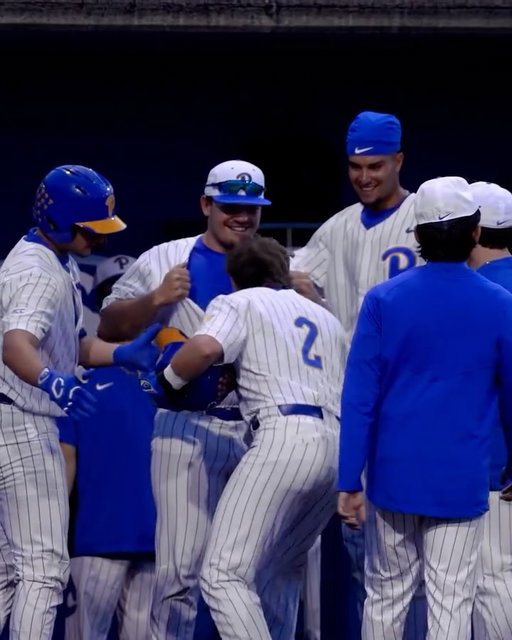 Back-to-back-to-back 🚀

Four-homer inning 💣