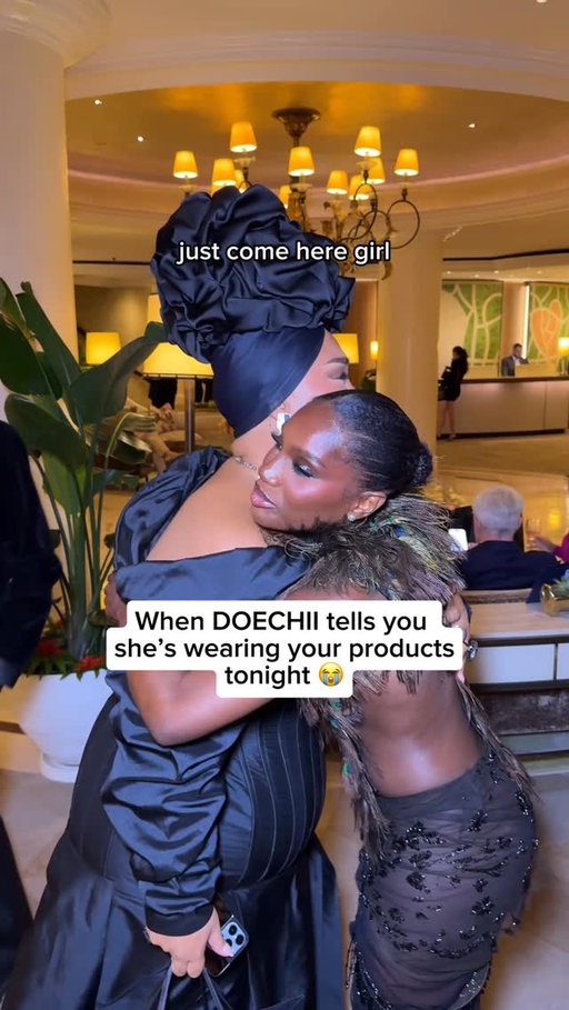 Doechii thank you for making my evening by wearing @onesize ❤️ shout out to her MUA @makeupbychelseax ✨

#doechii #onesizebeauty #onesize #mua #makeup