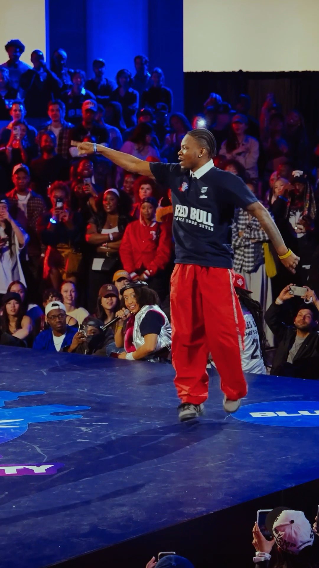 which emoji are you? 👀

@_monclermalc left the crowd stunned at the Red Bull Dance Your Style New York City Qualifier! 🫣🗽

🎵: Hollaback Girl - @gwenstefani