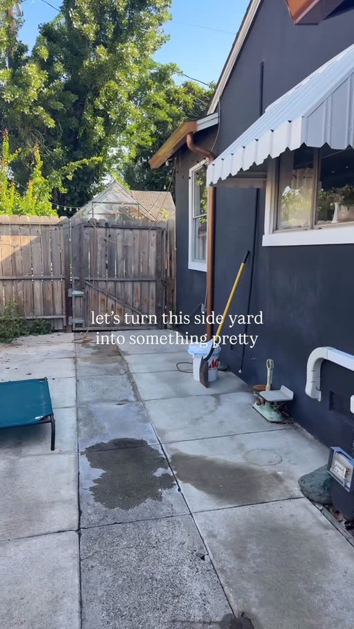 I’ve had this side yard makeover on my mind for months. I started phase one today and it’s already looking so much better! Next up - exterior paint refresh, painting stripes on our original 1940s awning, string lights, & build a step. It’s going to be so good. 🥰