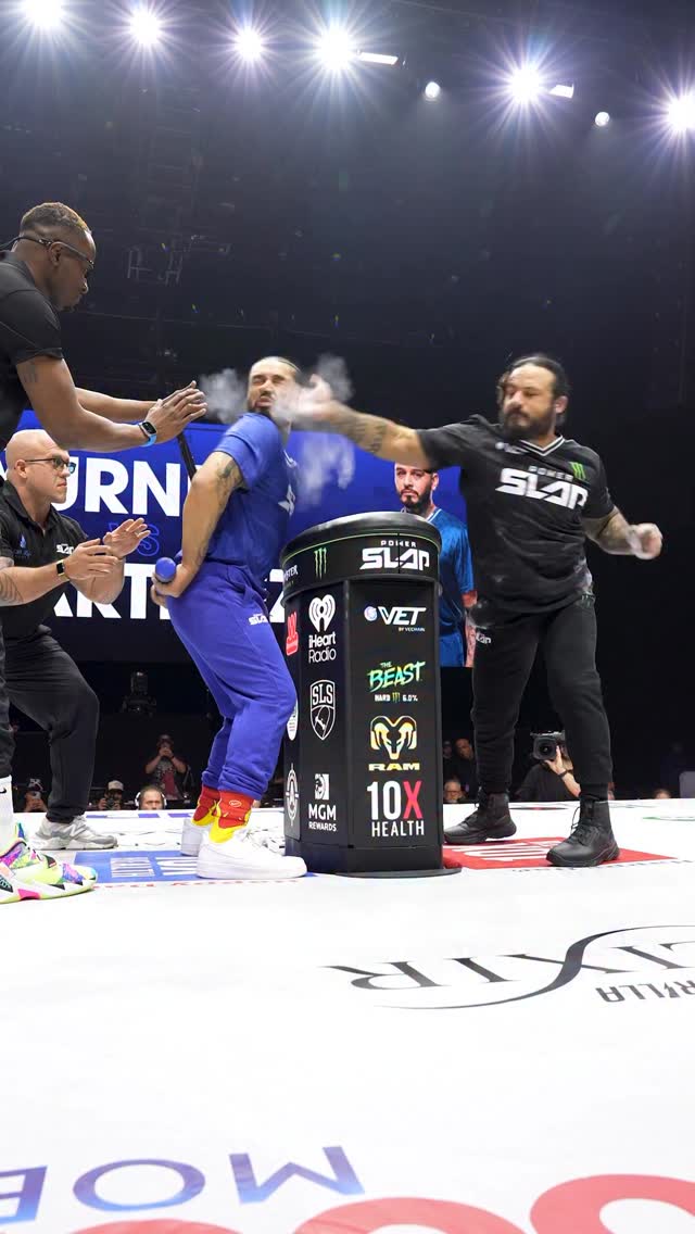 WOLFMAN🐺

@MechvWolf with the KO!

[ $VET #PowerSlap19 | April 17 9p ET/6p PT | Live & FREE on YouTube 📺 | 📍@Cosmopolitan_LV ]