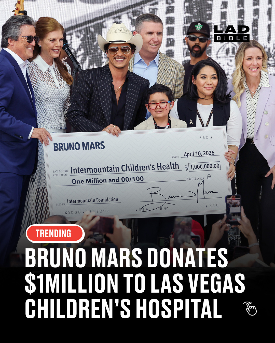 Bruno Mars has donated $1 million (around £800,000) to support the future Nevada Children’s Hospital, making the announcement during a live event in Las Vegas.⁠
⁠
The singer revealed the gift in front of thousands at Toshiba Plaza, marking a major moment in the hospital’s campaign to expand care for children across the region.⁠
⁠
The donation is set to help fund vital services and support young patients and their families, with the project aiming to improve access to specialist healthcare in Nevada⁠
⁠
#trending #music #ladbible