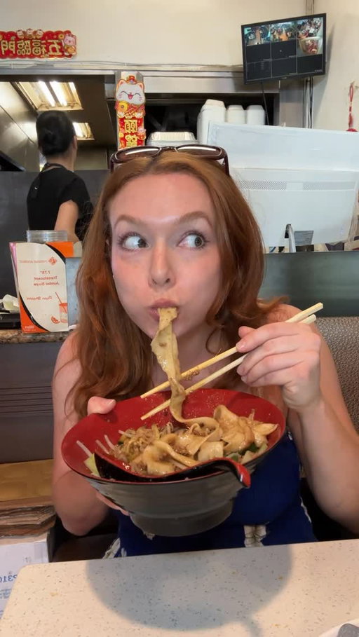 San Gabriel Valley, LA food crawl 🍜 

Wanna come on a food crawl with me?? Subscribe to my (free) Substack for all deets/info!

📍Dai Ho: 9148 E Las Tunas Dr, Temple City, CA 91780
📍Chongqing Special Noodles: 708 E Las Tunas Dr, San Gabriel, CA 91776
📍Nem by Summer Rolls: 708 W Las Tunas Dr Unit A, San Gabriel, CA 91776

#SanGabrielValleyEats #NoodleLovers #SGVFoodCrawl #LosAngelesFoodie #NoodlesOfInstagram