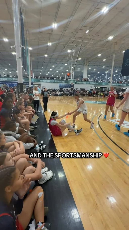 I heard “BIG FOOT” gets a shot off in 0.3 seconds 🤯 True? @bri_bri_bigfoot @wvthunderuaa @uabasketball #uanext