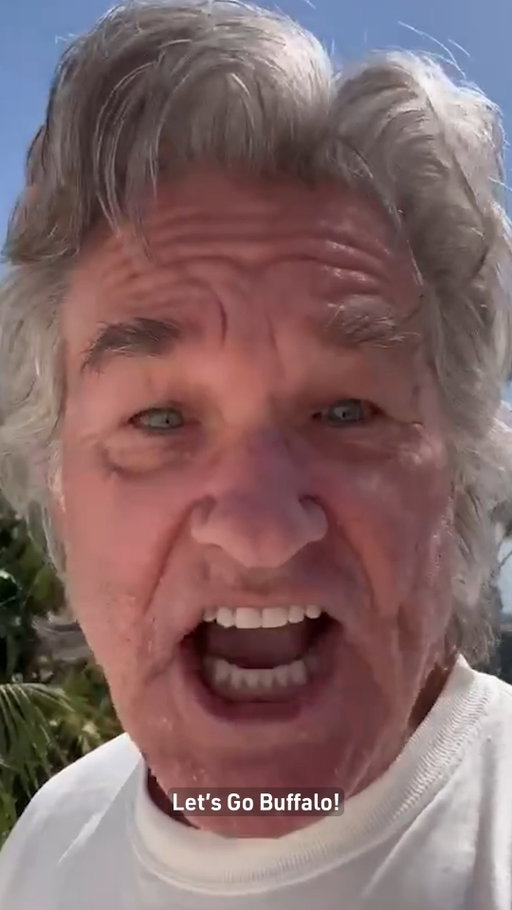 Kurt Russell 🤝  Wyatt Russell

  #LetsGoBuffalo