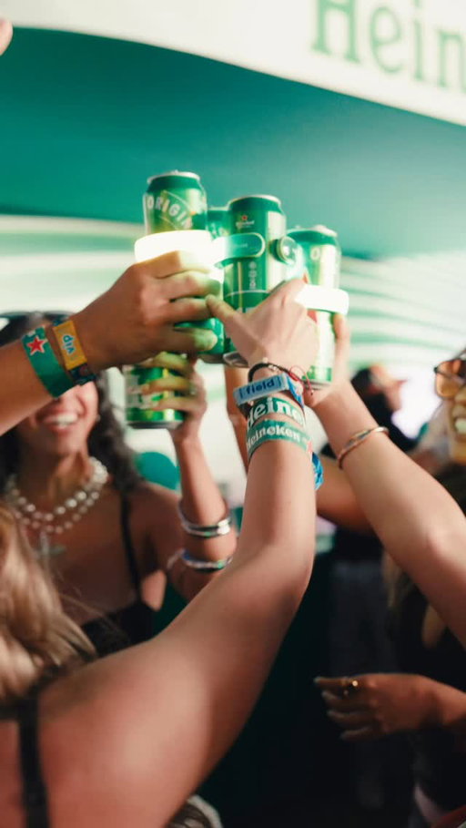 Lost your friends at Coachella? Clink your way into new ones🍻 Only at Heineken House. Link in bio.