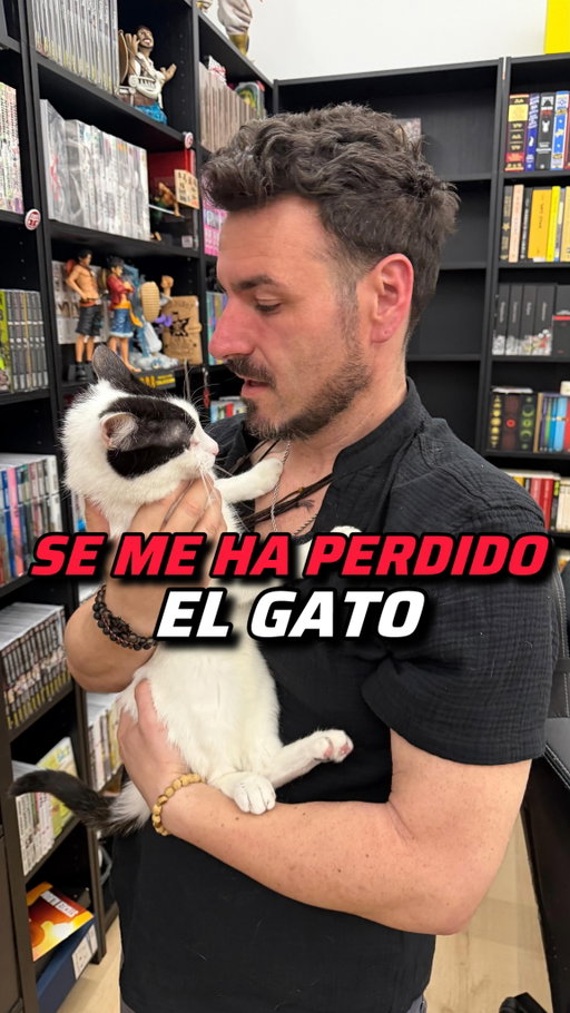 El peor susto que hemos tenido. 
.
#books #manga #bookstagrammer #mangastagram #cat